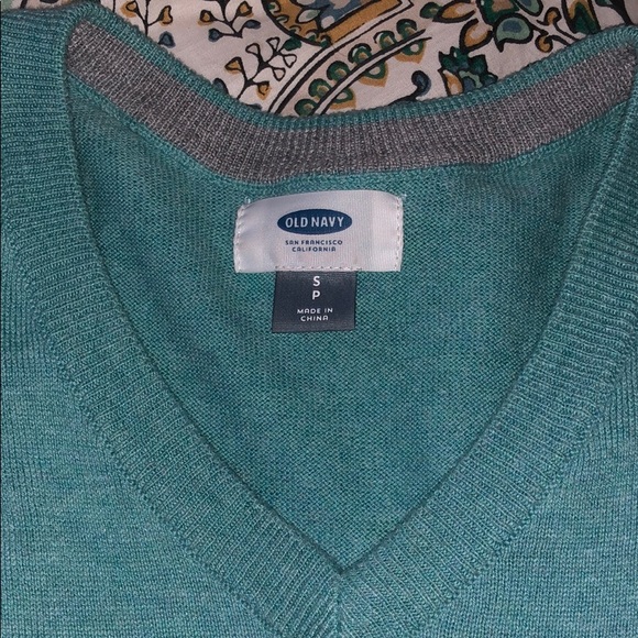 Sweater - Picture 3 of 3